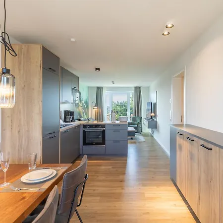 Apartmenthaus Vor Den Halligen Halligwelt De Luxe *